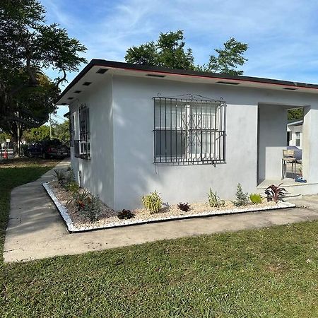 Villa Clara Suite - Little Havana ไมอามี ภายนอก รูปภาพ