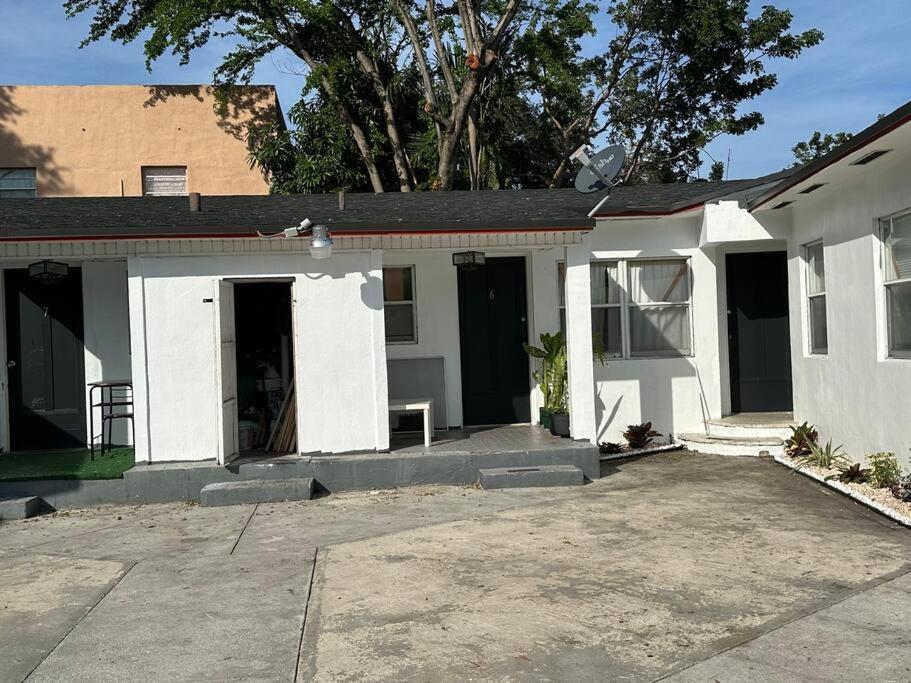 Villa Clara Suite - Little Havana ไมอามี ภายนอก รูปภาพ